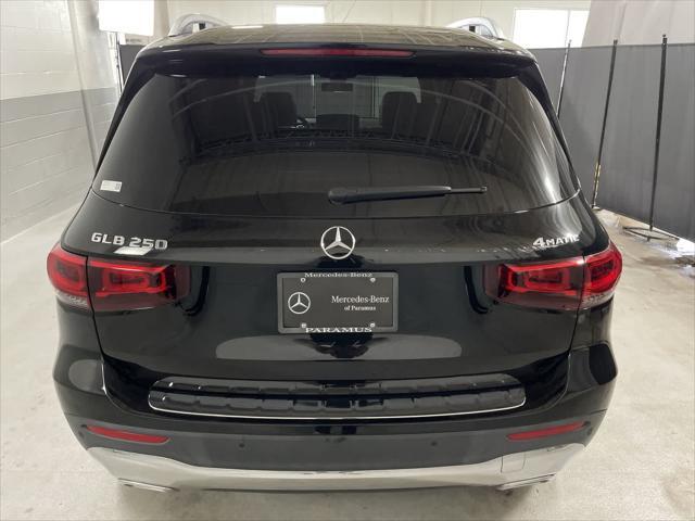 used 2022 Mercedes-Benz GLB 250 car, priced at $31,438