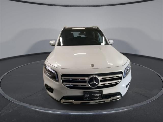 used 2021 Mercedes-Benz GLB 250 car, priced at $27,509