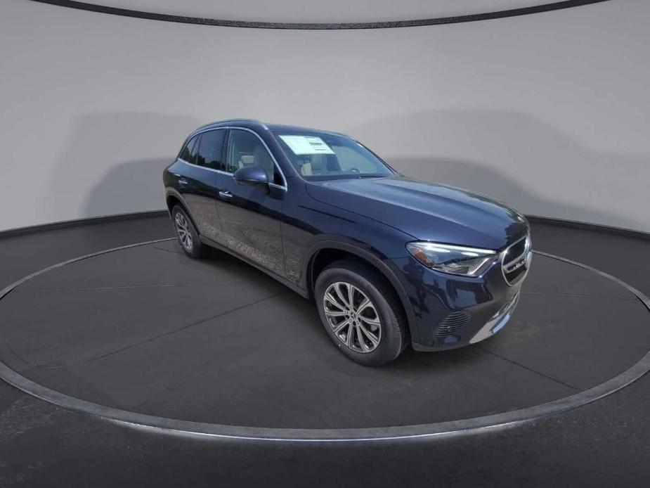 new 2024 Mercedes-Benz GLC 300 car, priced at $58,150