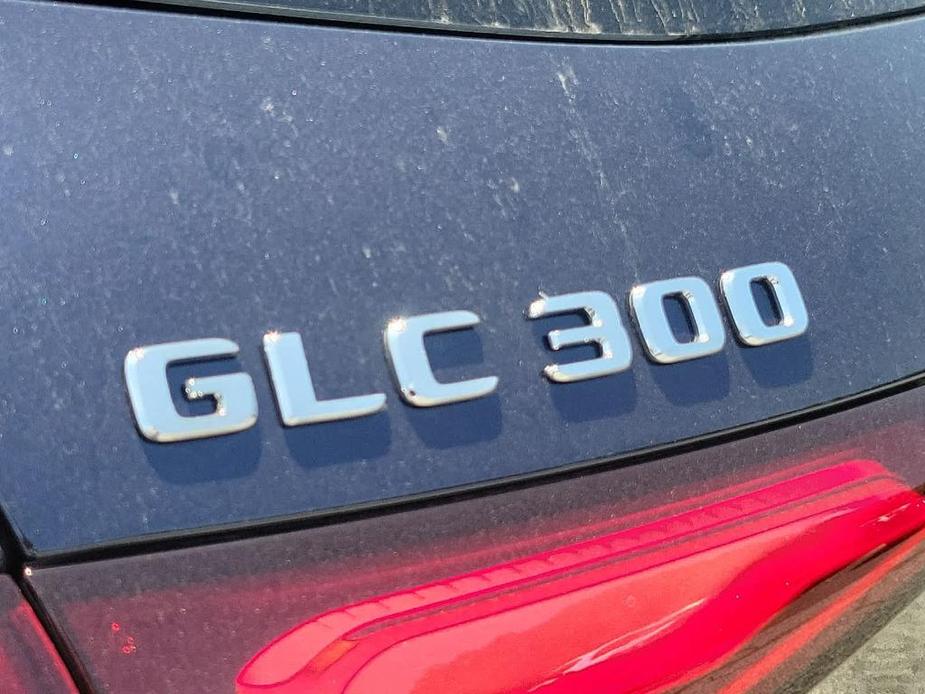 new 2024 Mercedes-Benz GLC 300 car, priced at $58,150