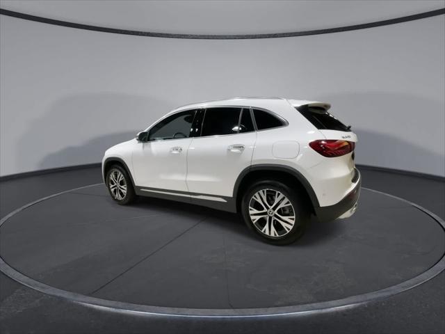used 2025 Mercedes-Benz GLA 250 car, priced at $39,998