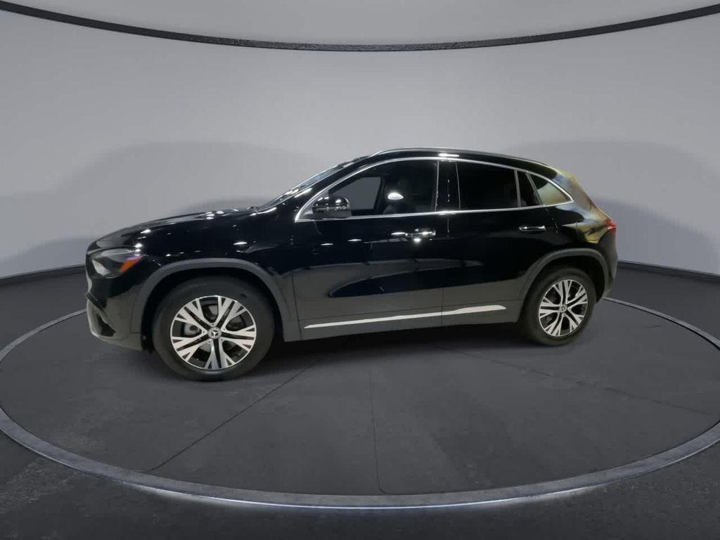 used 2025 Mercedes-Benz GLA 250 car, priced at $39,997