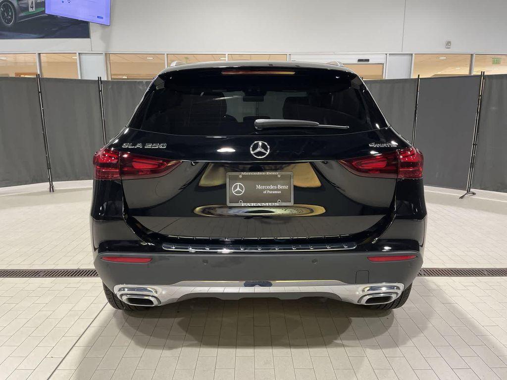 used 2025 Mercedes-Benz GLA 250 car, priced at $39,997