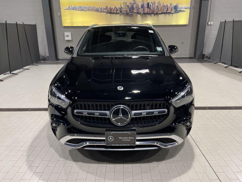 used 2025 Mercedes-Benz GLA 250 car, priced at $39,997