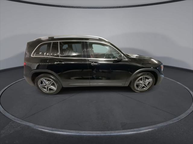 used 2021 Mercedes-Benz GLB 250 car, priced at $29,149