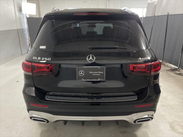 used 2021 Mercedes-Benz GLB 250 car, priced at $29,149