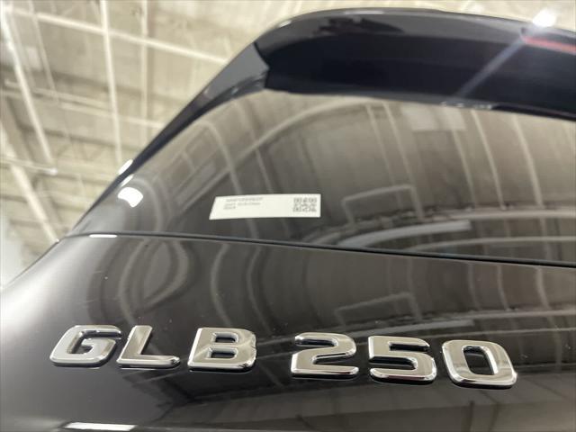 used 2021 Mercedes-Benz GLB 250 car, priced at $29,149