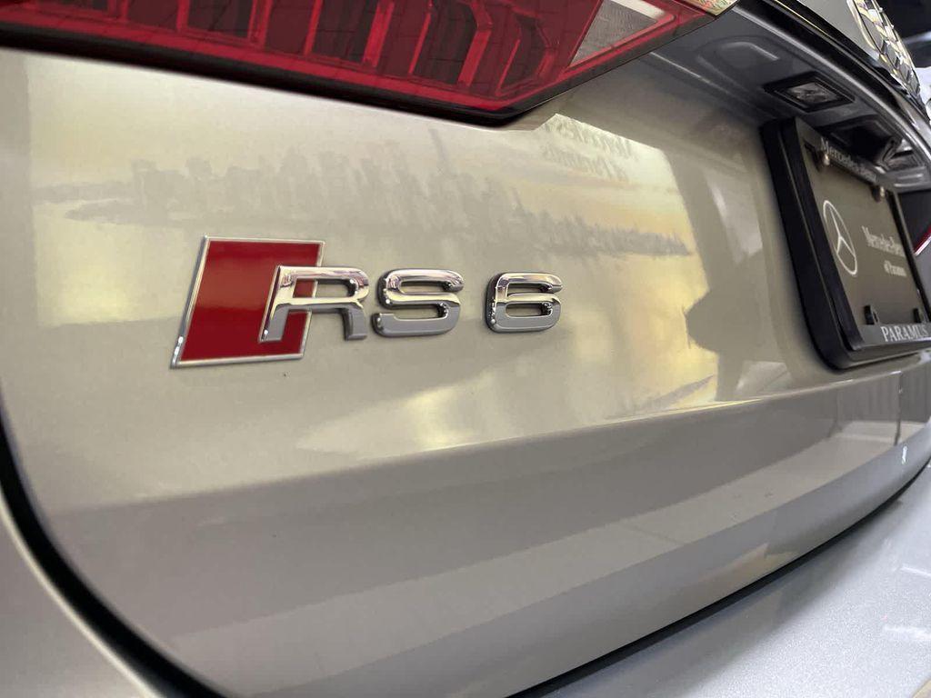 used 2023 Audi RS 6 Avant car, priced at $108,340