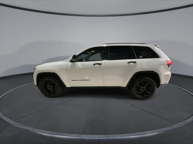 used 2014 Jeep Grand Cherokee car, priced at $14,337