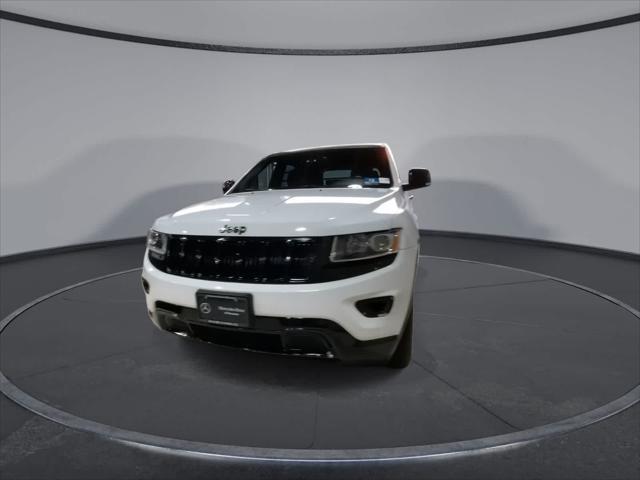 used 2014 Jeep Grand Cherokee car, priced at $14,337