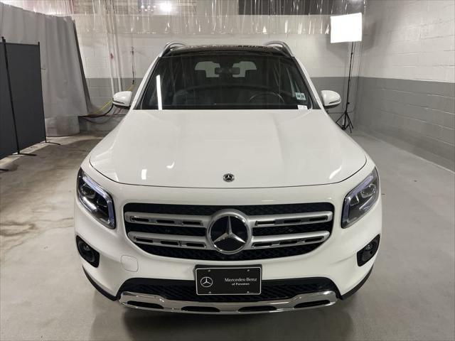 used 2023 Mercedes-Benz GLB 250 car, priced at $37,870