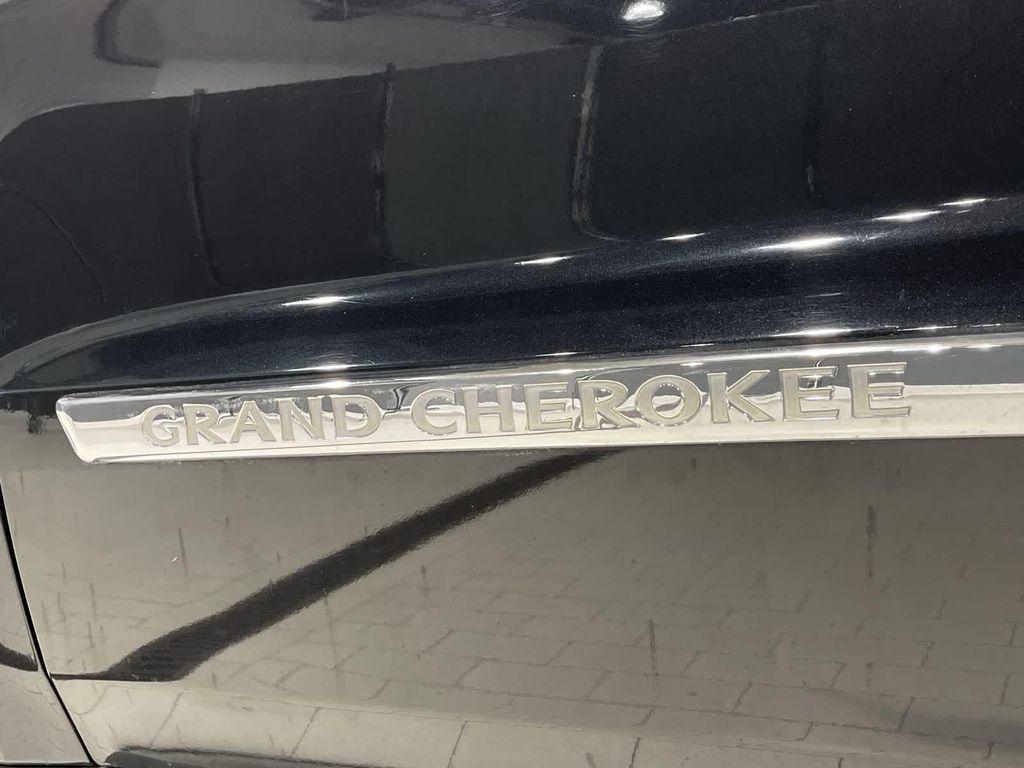 used 2011 Jeep Grand Cherokee car, priced at $8,286