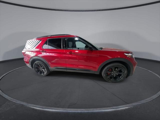used 2022 Ford Explorer car, priced at $40,956