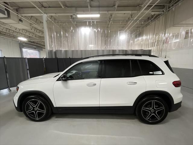 used 2021 Mercedes-Benz GLB 250 car, priced at $34,060