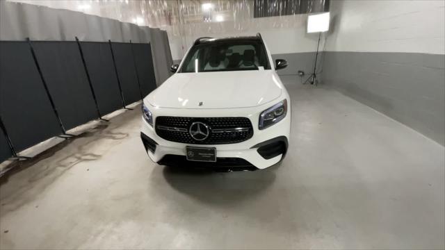 used 2021 Mercedes-Benz GLB 250 car, priced at $34,060