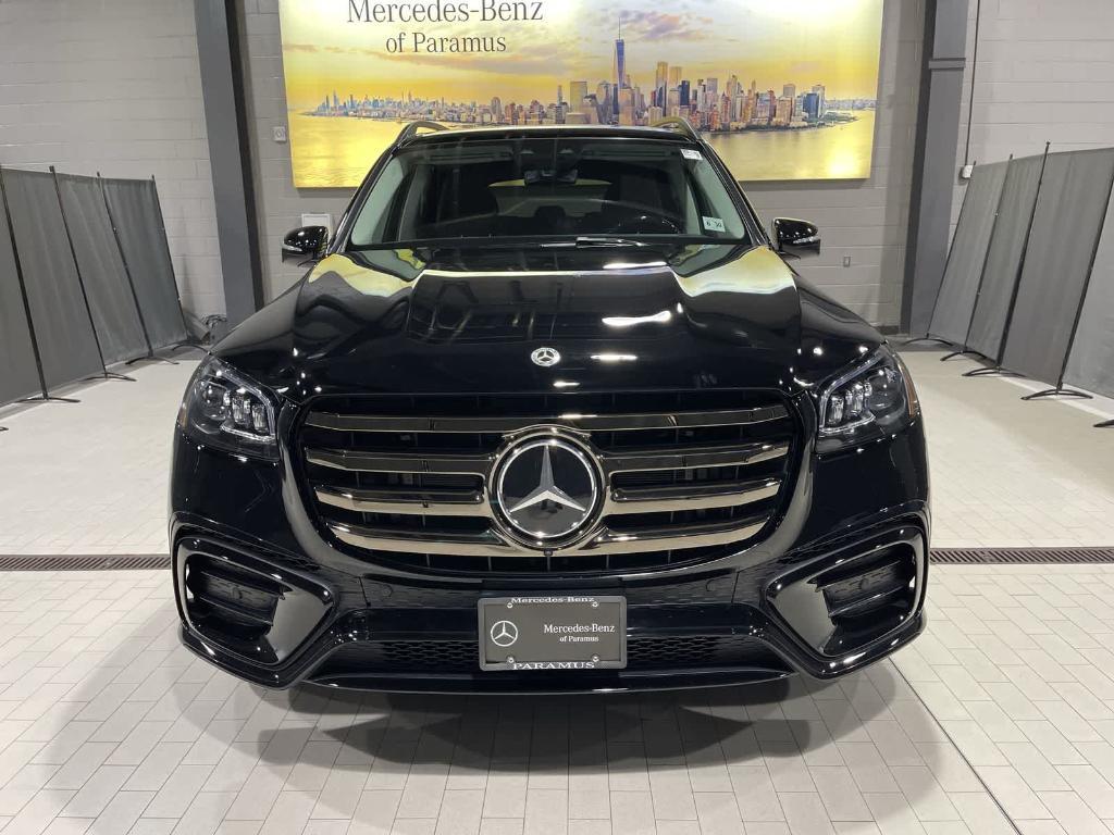 used 2025 Mercedes-Benz GLS 450 car, priced at $88,998