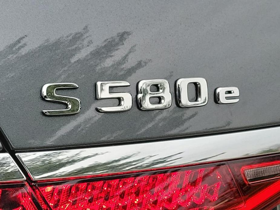 new 2024 Mercedes-Benz S-Class car, priced at $132,520