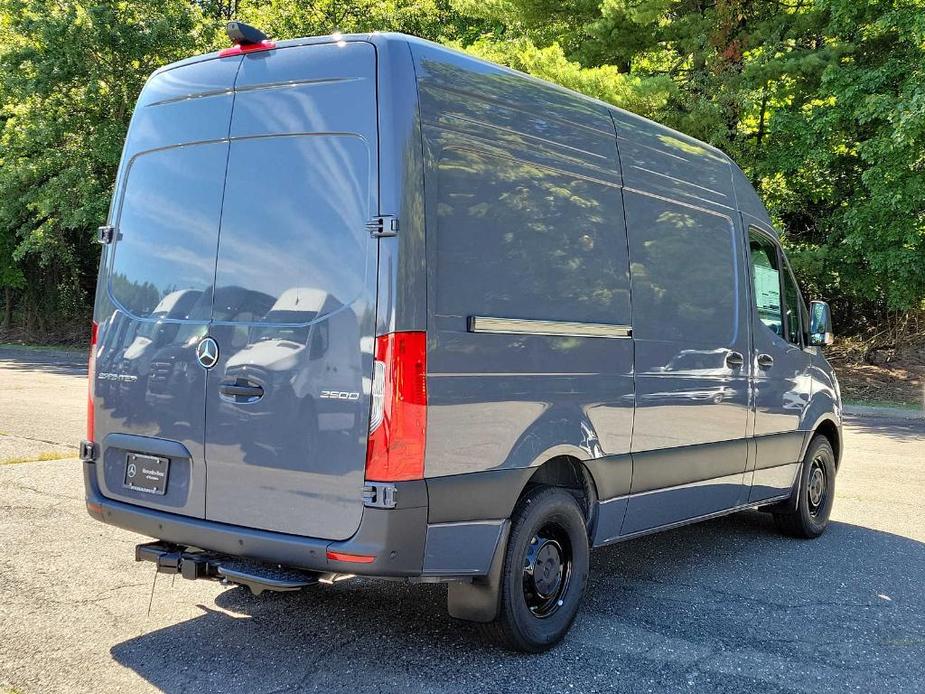 new 2025 Mercedes-Benz Sprinter 2500 car, priced at $70,532