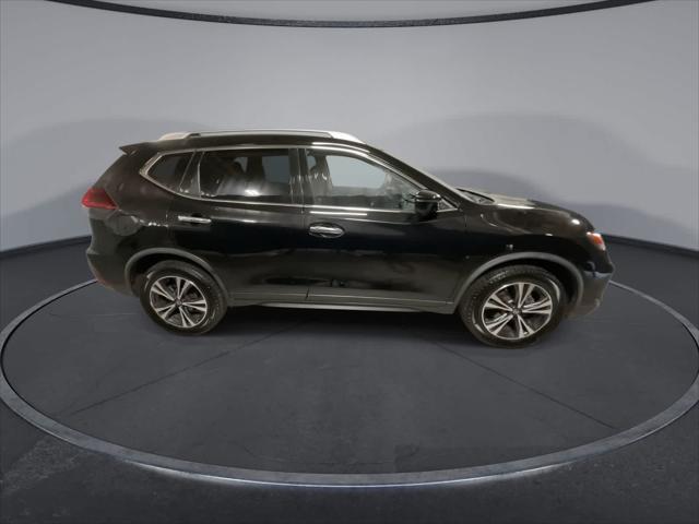 used 2019 Nissan Rogue car, priced at $15,444