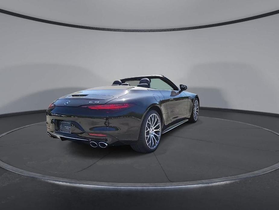 new 2024 Mercedes-Benz AMG SL 43 car, priced at $118,515