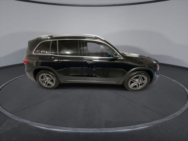 used 2021 Mercedes-Benz GLB 250 car, priced at $28,745