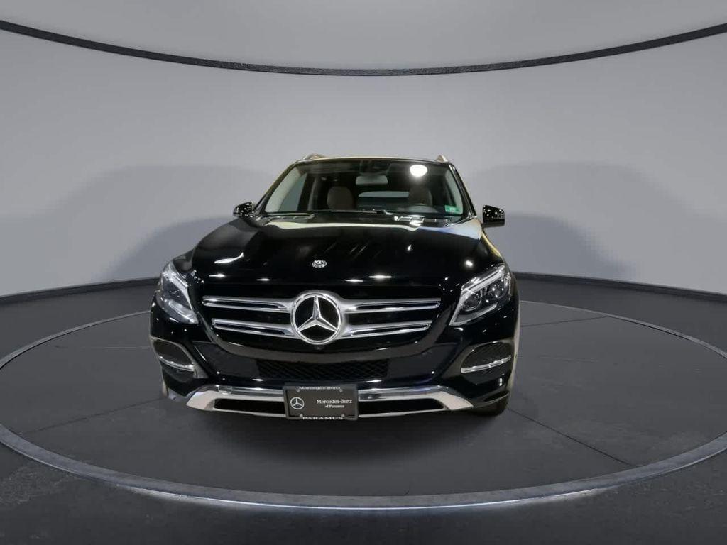 used 2019 Mercedes-Benz GLE 400 car, priced at $28,533