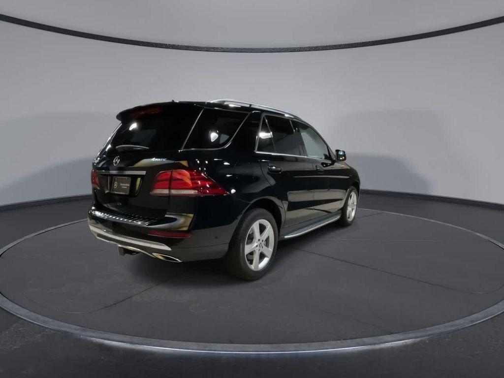 used 2019 Mercedes-Benz GLE 400 car, priced at $28,533