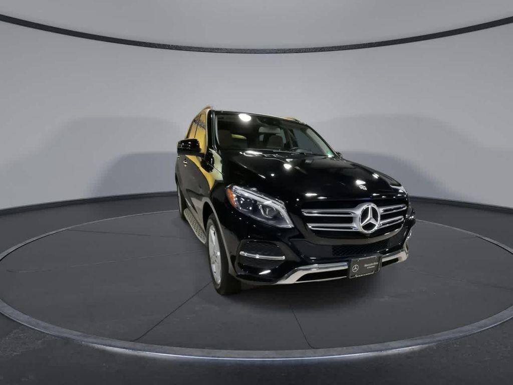 used 2019 Mercedes-Benz GLE 400 car, priced at $28,533