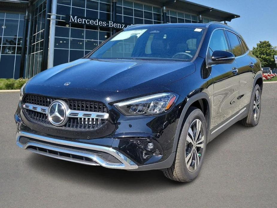 new 2024 Mercedes-Benz GLA 250 car, priced at $47,000