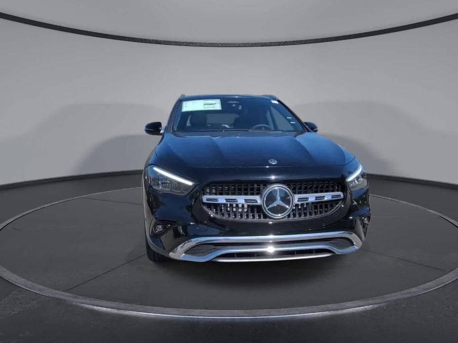 new 2024 Mercedes-Benz GLA 250 car, priced at $47,000