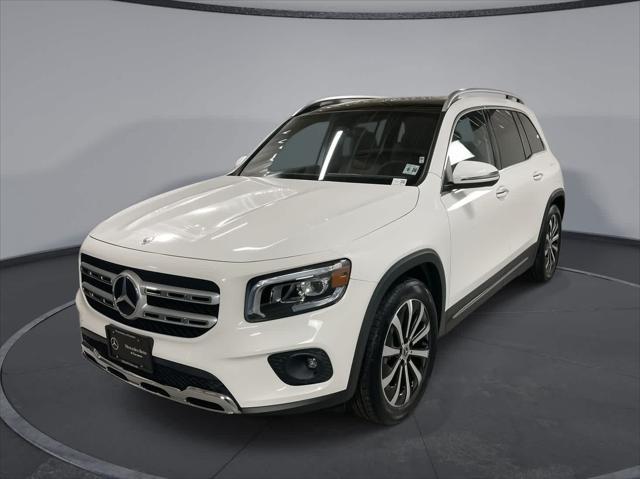 used 2021 Mercedes-Benz GLB 250 car, priced at $28,592