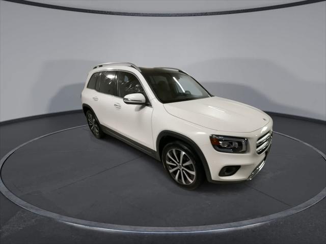 used 2021 Mercedes-Benz GLB 250 car, priced at $28,592