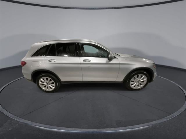 used 2020 Mercedes-Benz GLC 300 car, priced at $29,299