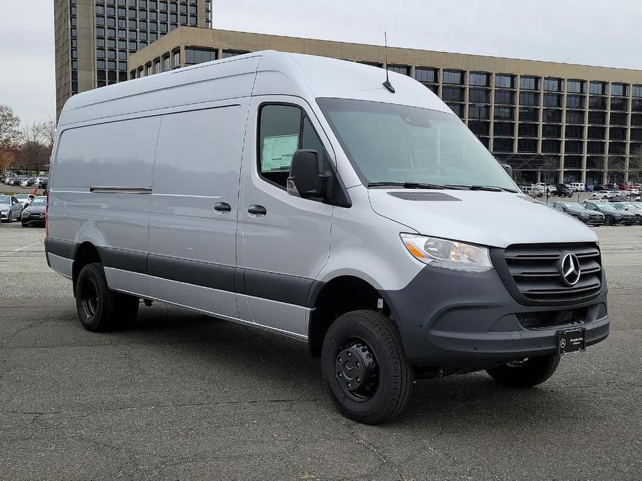 new 2024 Mercedes-Benz Sprinter 3500XD car, priced at $76,127