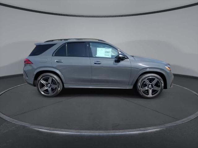 new 2025 Mercedes-Benz GLE 450 car, priced at $89,985