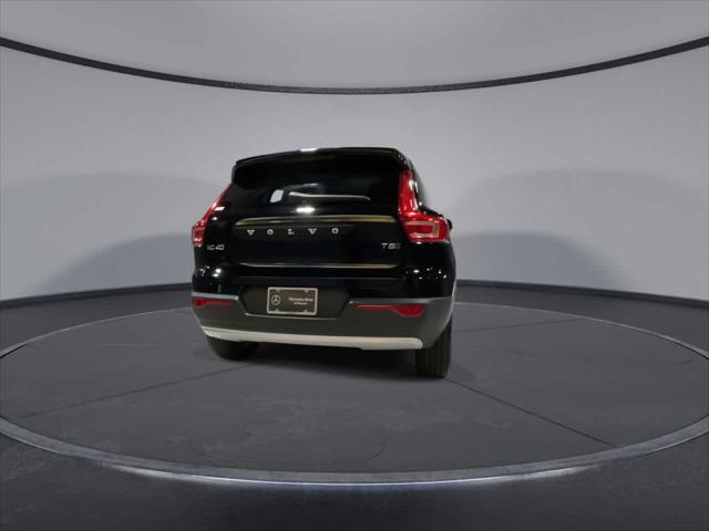 used 2021 Volvo XC40 car, priced at $24,994