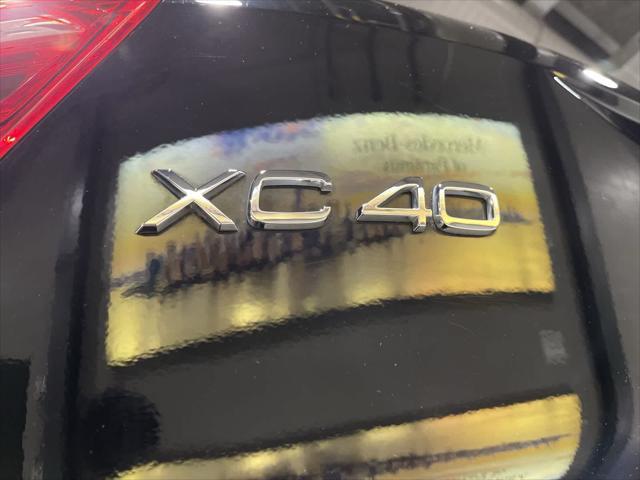 used 2021 Volvo XC40 car, priced at $24,994