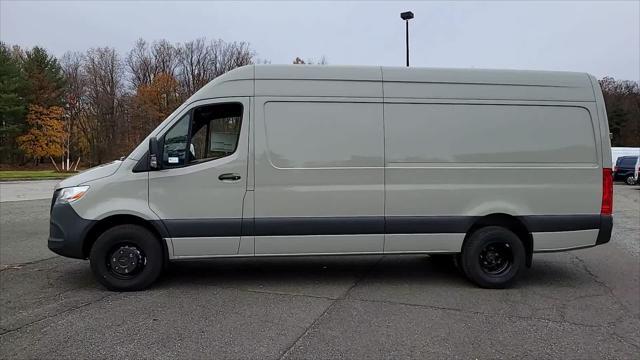 new 2024 Mercedes-Benz Sprinter 4500 car, priced at $75,886