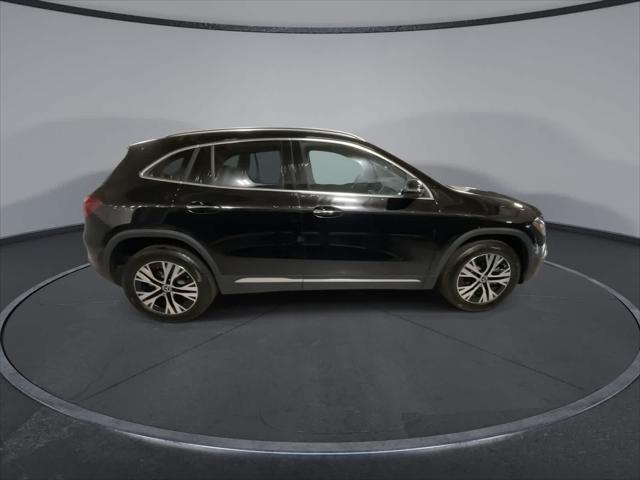 used 2025 Mercedes-Benz GLA 250 car, priced at $41,998
