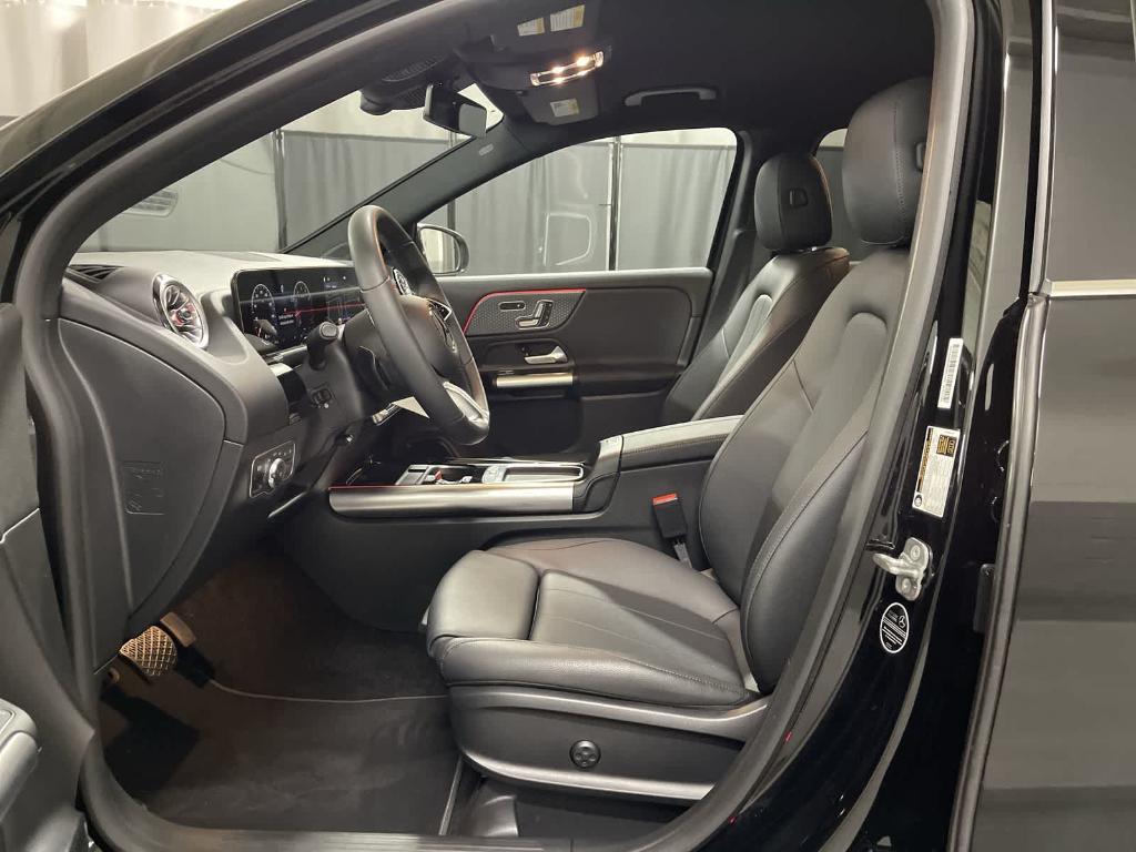 used 2025 Mercedes-Benz GLA 250 car, priced at $45,619