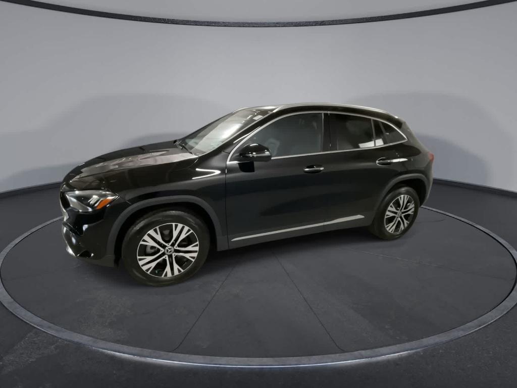 used 2025 Mercedes-Benz GLA 250 car, priced at $45,619
