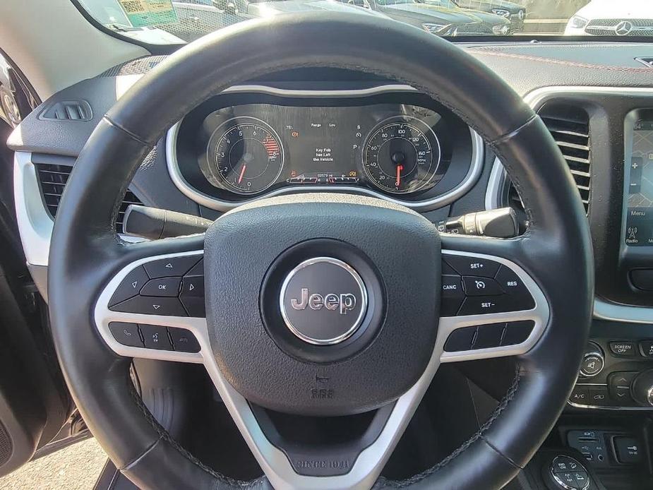 used 2018 Jeep Cherokee car, priced at $19,895