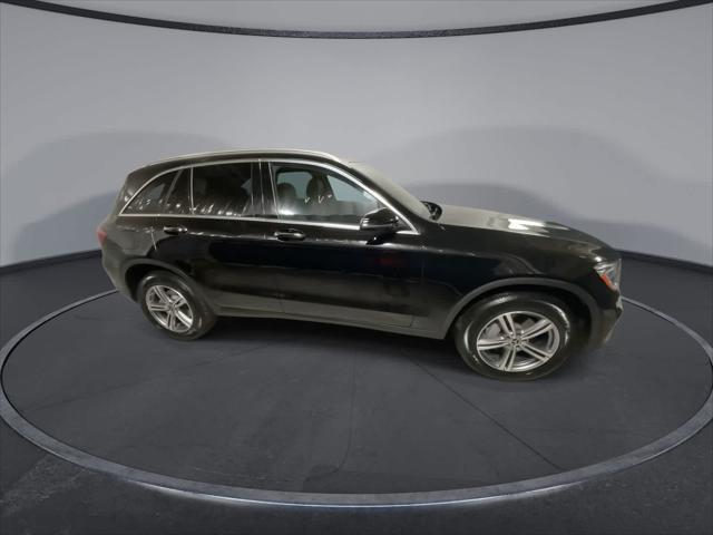 used 2021 Mercedes-Benz GLC 300 car, priced at $30,216