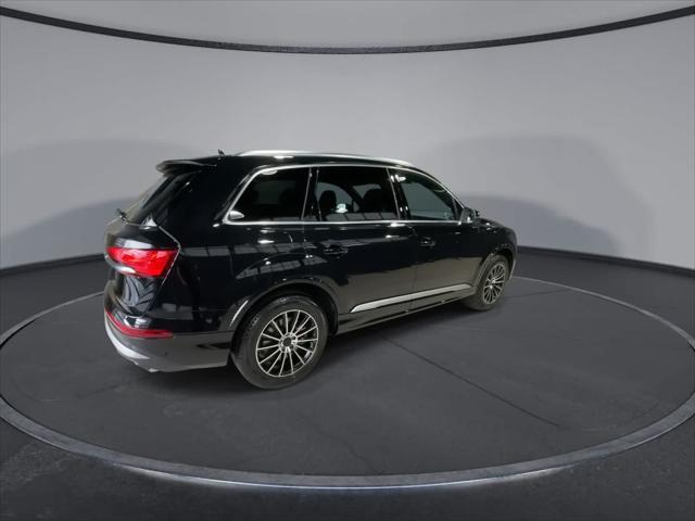 used 2025 Audi Q7 car, priced at $55,994