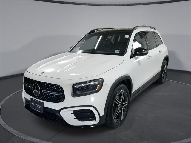 used 2024 Mercedes-Benz GLB 250 car, priced at $44,998