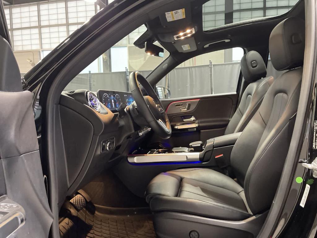 used 2021 Mercedes-Benz GLB 250 car, priced at $29,998