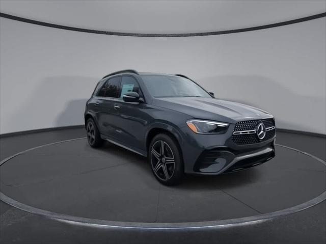 new 2025 Mercedes-Benz GLE 450 car, priced at $89,985