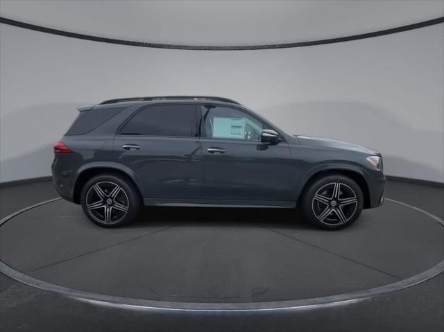 new 2025 Mercedes-Benz GLE 450 car, priced at $89,985