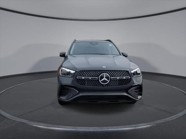 new 2025 Mercedes-Benz GLE 450 car, priced at $89,985