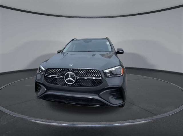 new 2025 Mercedes-Benz GLE 450 car, priced at $89,985